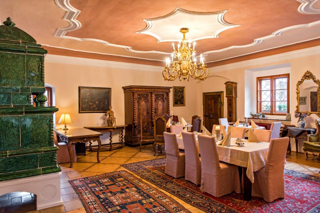 Renaissancehotel Raffelsberger Hof B&B Weissenkirchen in der Wachau Exterior photo